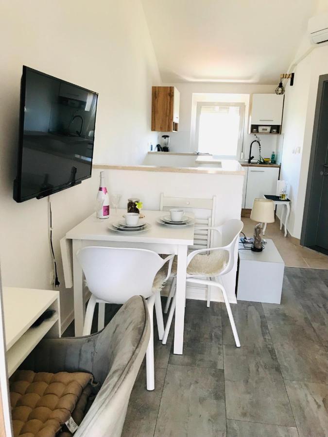 Smokvica Apartment Savudrija Bagian luar foto