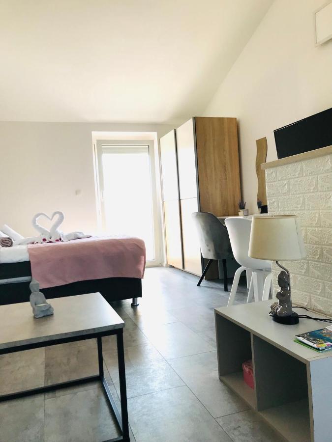 Smokvica Apartment Savudrija Bagian luar foto